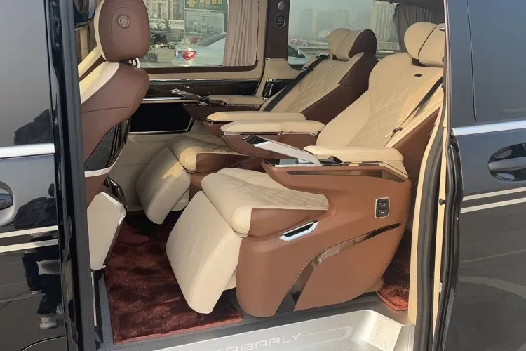 2023 AUXUN AUXUN 2.0T 211HP L4 9AT,autocango,china used car exporter,china ev exporter,chinese used car exporter,chinese used ev exporter