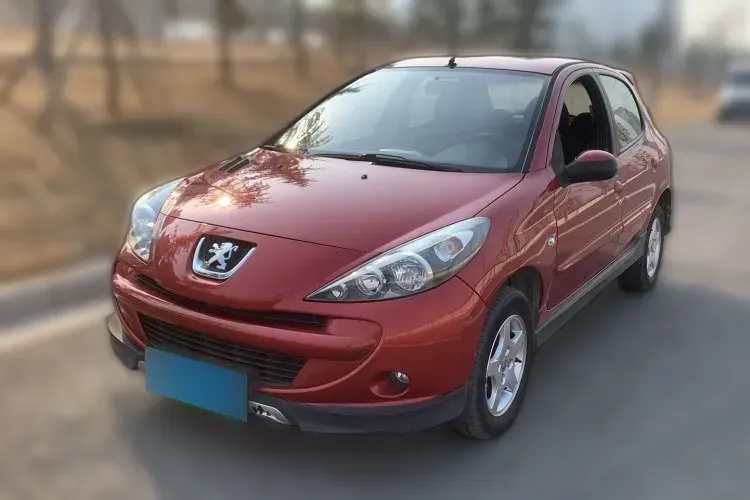 2013 Peugeot 207 1.4L 76HP L4 5MT,autocango,china used car exporter,china ev exporter,chinese used car exporter,chinese used ev exporter