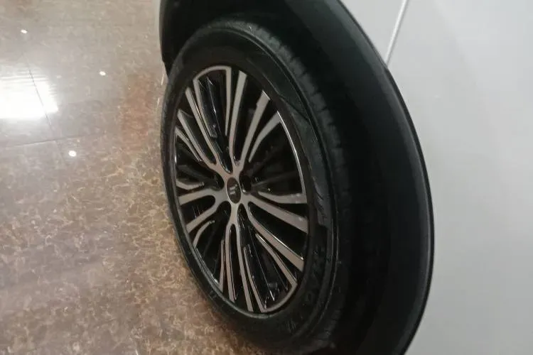 2020 ChangAn Oshan X7 1.5T 178HP L4 7DCT,autocango,china used car exporter,china ev exporter,chinese used car exporter,chinese used ev exporter