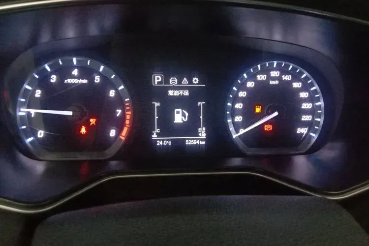 2020 ChangAn Oshan X7 1.5T 178HP L4 7DCT,autocango,china used car exporter,china ev exporter,chinese used car exporter,chinese used ev exporter