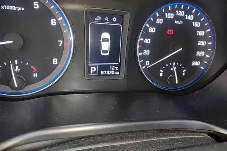 2014 Hyundai Mistra 1.8L 143HP L4 6AT,autocango,china used car exporter,china ev exporter,chinese used car exporter,chinese used ev exporter