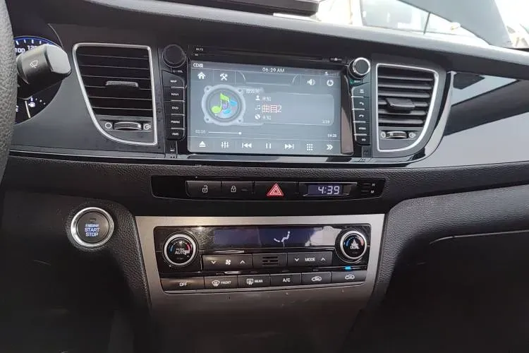 2014 Hyundai Mistra 1.8L 143HP L4 6AT,autocango,china used car exporter,china ev exporter,chinese used car exporter,chinese used ev exporter