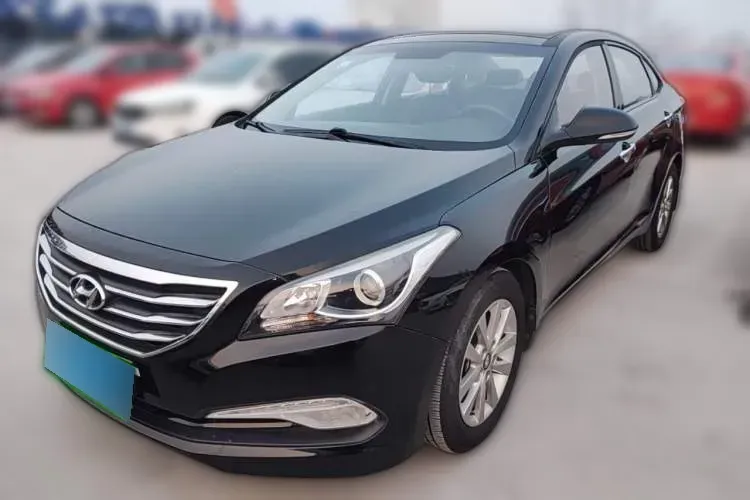 2014 Hyundai Mistra 1.8L 143HP L4 6AT,autocango,china used car exporter,china ev exporter,chinese used car exporter,chinese used ev exporter