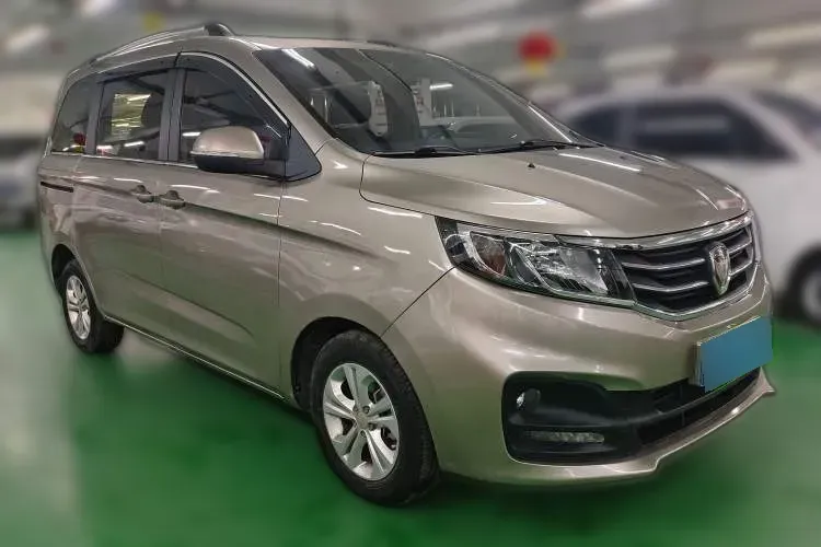 2017 JinBei F50 1.6L 118HP L4 5MT,autocango,china used car exporter,china ev exporter,chinese used car exporter,chinese used ev exporter