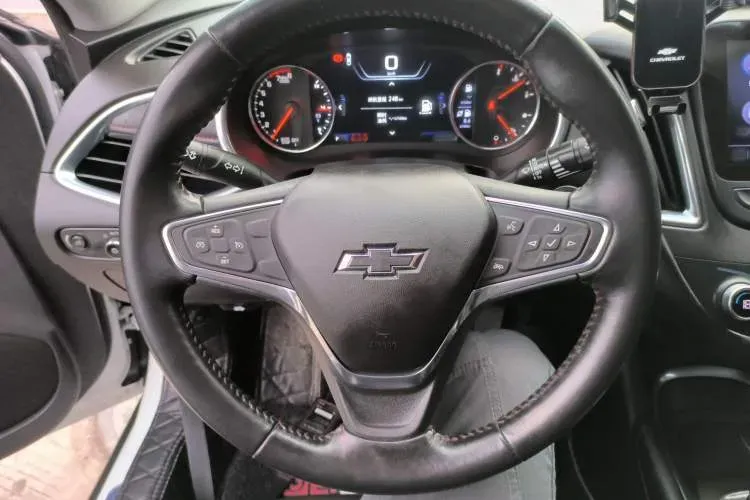 2019 Chevrolet Malibu XL 2.0T 241HP L4 9AT,autocango,china used car exporter,china ev exporter,chinese used car exporter,chinese used ev exporter