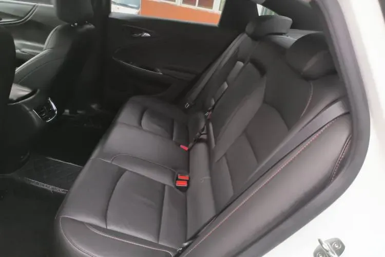 2019 Chevrolet Malibu XL 2.0T 241HP L4 9AT,autocango,china used car exporter,china ev exporter,chinese used car exporter,chinese used ev exporter