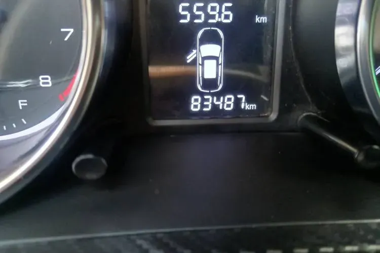 2017 Zotye T300 1.5L 112HP L4 5MT,autocango,china used car exporter,china ev exporter,chinese used car exporter,chinese used ev exporter