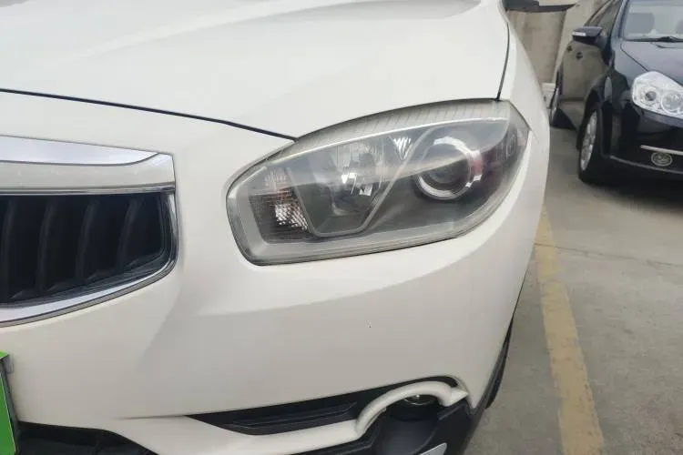 2014 Brilliance Auto V5 1.5T 150HP L4 5AT,autocango,china used car exporter,china ev exporter,chinese used car exporter,chinese used ev exporter