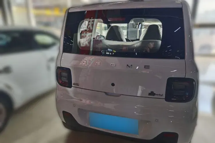 2023 Geely Panda BEV 9.61KWH,autocango,china used car exporter,china ev exporter,chinese used car exporter,chinese used ev exporter