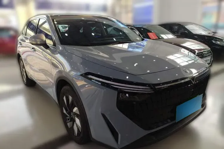 2023 Venucia Grand V DD-i 1.5T 163HP L4 E-CVT PHEV 18.4KWH,autocango,china used car exporter,china ev exporter,chinese used car exporter,chinese used ev exporter