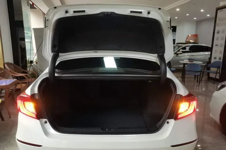 2018 Honda Accord 1.5T 194HP L4 CVT,autocango,china used car exporter,china ev exporter,chinese used car exporter,chinese used ev exporter