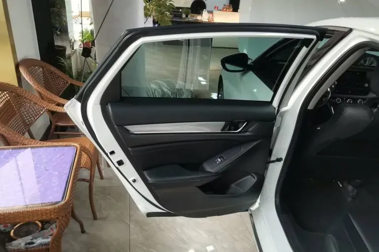 2018 Honda Accord 1.5T 194HP L4 CVT,autocango,china used car exporter,china ev exporter,chinese used car exporter,chinese used ev exporter