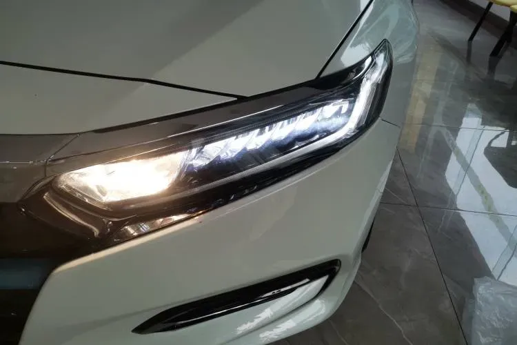 2018 Honda Accord 1.5T 194HP L4 CVT,autocango,china used car exporter,china ev exporter,chinese used car exporter,chinese used ev exporter