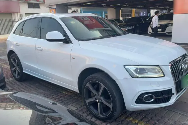 2013 Audi Q5 3.0T 272HP V6 8AT,autocango,china used car exporter,china ev exporter,chinese used car exporter,chinese used ev exporter