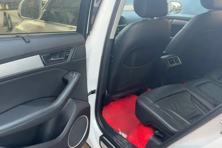 2013 Audi Q5 3.0T 272HP V6 8AT,autocango,china used car exporter,china ev exporter,chinese used car exporter,chinese used ev exporter