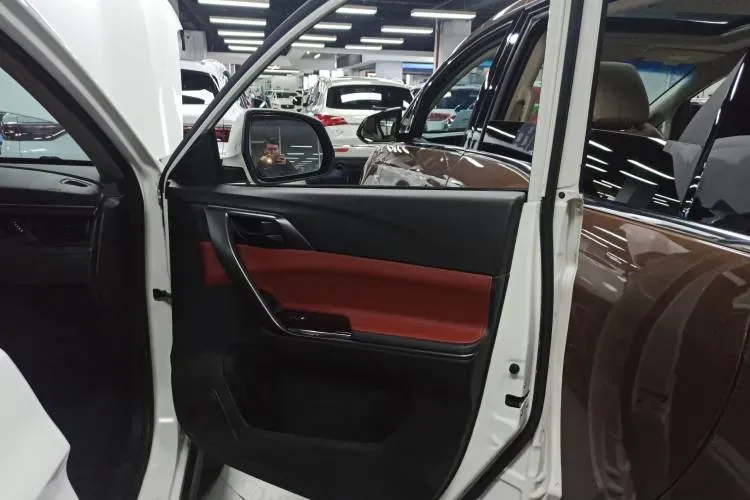 2020 DongFeng Forthing T5L 1.5T 156HP L4 6AT,autocango,china used car exporter,china ev exporter,chinese used car exporter,chinese used ev exporter