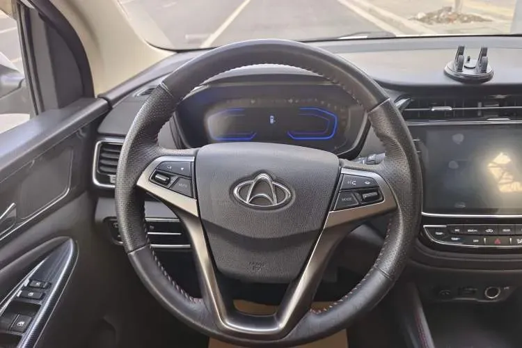 2017 ChangAn Oshan A800 1.6L 125HP L4 5MT,autocango,china used car exporter,china ev exporter,chinese used car exporter,chinese used ev exporter