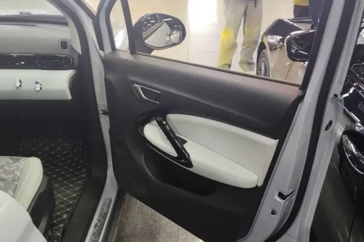 2022 Leapmotor T03 BEV 41KWH,autocango,china used car exporter,china ev exporter,chinese used car exporter,chinese used ev exporter