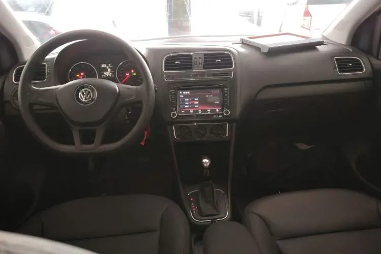 2014 Volkswagen Polo 1.4L 90HP L4 6AT,autocango,china used car exporter,china ev exporter,chinese used car exporter,chinese used ev exporter