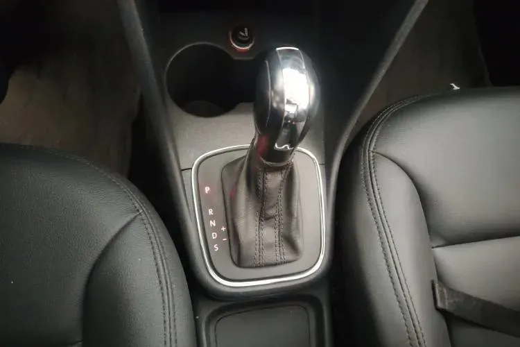 2014 Volkswagen Polo 1.4L 90HP L4 6AT,autocango,china used car exporter,china ev exporter,chinese used car exporter,chinese used ev exporter