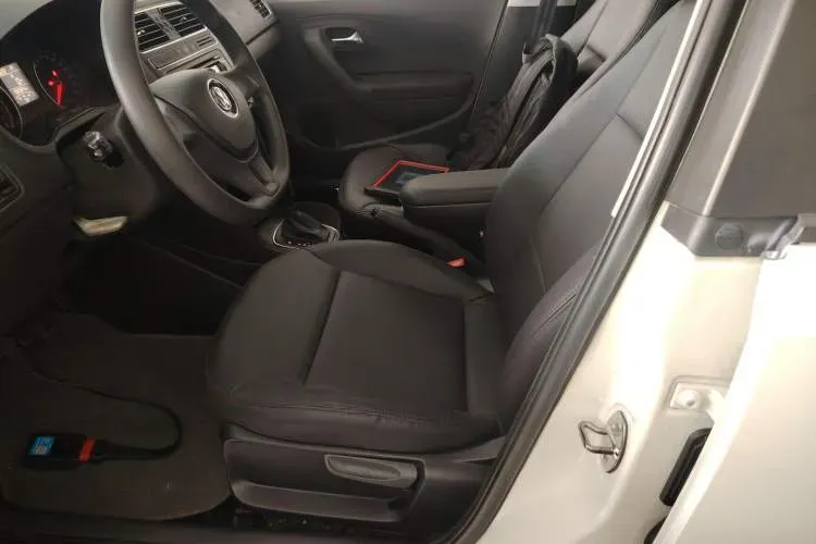 2014 Volkswagen Polo 1.4L 90HP L4 6AT,autocango,china used car exporter,china ev exporter,chinese used car exporter,chinese used ev exporter