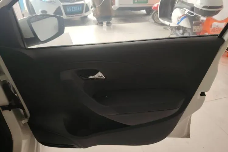 2014 Volkswagen Polo 1.4L 90HP L4 6AT,autocango,china used car exporter,china ev exporter,chinese used car exporter,chinese used ev exporter