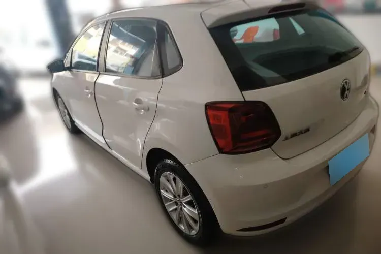 2014 Volkswagen Polo 1.4L 90HP L4 6AT,autocango,china used car exporter,china ev exporter,chinese used car exporter,chinese used ev exporter