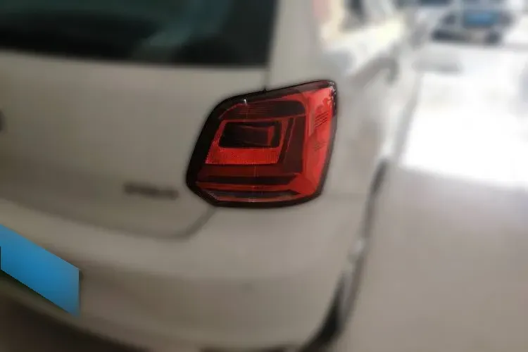 2014 Volkswagen Polo 1.4L 90HP L4 6AT,autocango,china used car exporter,china ev exporter,chinese used car exporter,chinese used ev exporter