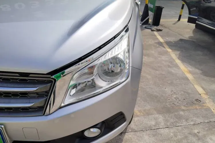 2015 Venucia T70 2.0L 144HP L4 CVT,autocango,china used car exporter,china ev exporter,chinese used car exporter,chinese used ev exporter