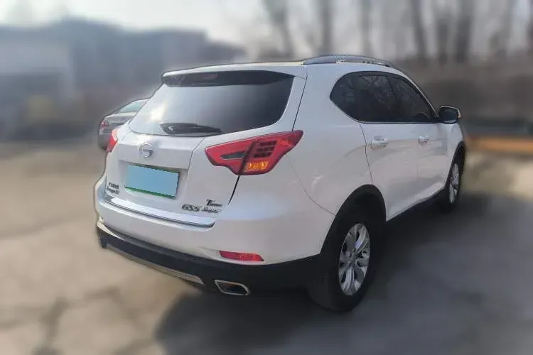 2015 GAC Trumpchi GS5 Super 1.8T 177HP L4 7DCT,autocango,china used car exporter,china ev exporter,chinese used car exporter,chinese used ev exporter