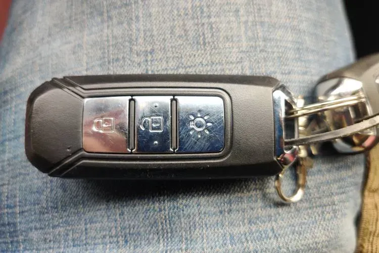 2022 SWM G05 1.5T 156HP L4 7DCT,autocango,china used car exporter,china ev exporter,chinese used car exporter,chinese used ev exporter