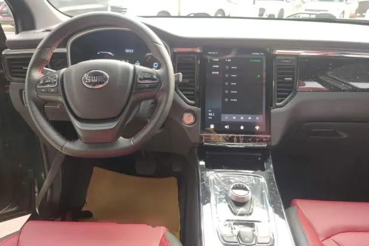 2022 SWM G05 1.5T 156HP L4 7DCT,autocango,china used car exporter,china ev exporter,chinese used car exporter,chinese used ev exporter