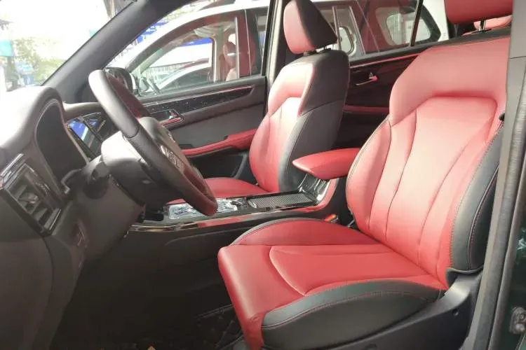 2022 SWM G05 1.5T 156HP L4 7DCT,autocango,china used car exporter,china ev exporter,chinese used car exporter,chinese used ev exporter