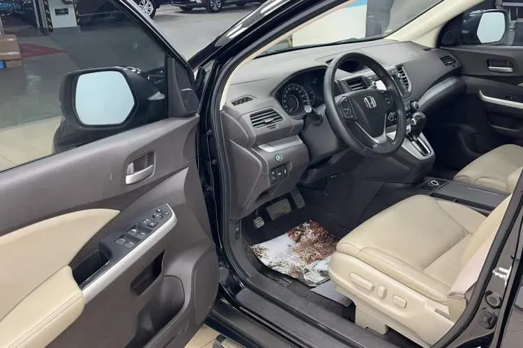 2013 Honda CR-V 2.4L 190HP L4 5AT,autocango,china used car exporter,china ev exporter,chinese used car exporter,chinese used ev exporter