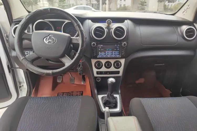 2014 ChangAn Kaicene Honor S 1.5L 106HP L4 5MT,autocango,china used car exporter,china ev exporter,chinese used car exporter,chinese used ev exporter