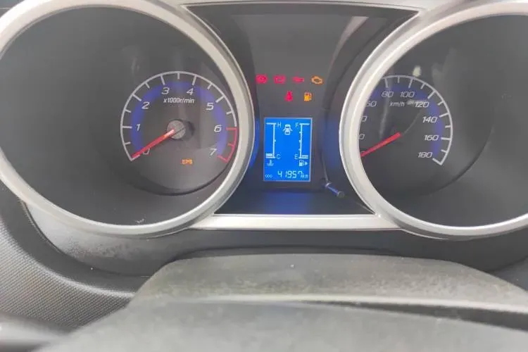 2014 ChangAn Kaicene Honor S 1.5L 106HP L4 5MT,autocango,china used car exporter,china ev exporter,chinese used car exporter,chinese used ev exporter