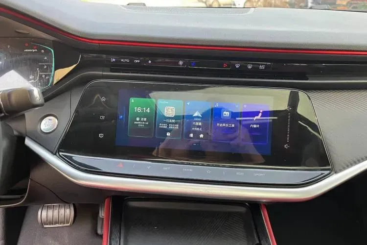 2021 DongFeng Aeolus YiXuan MAX 1.5T 190HP L4 7DCT,autocango,china used car exporter,china ev exporter,chinese used car exporter,chinese used ev exporter