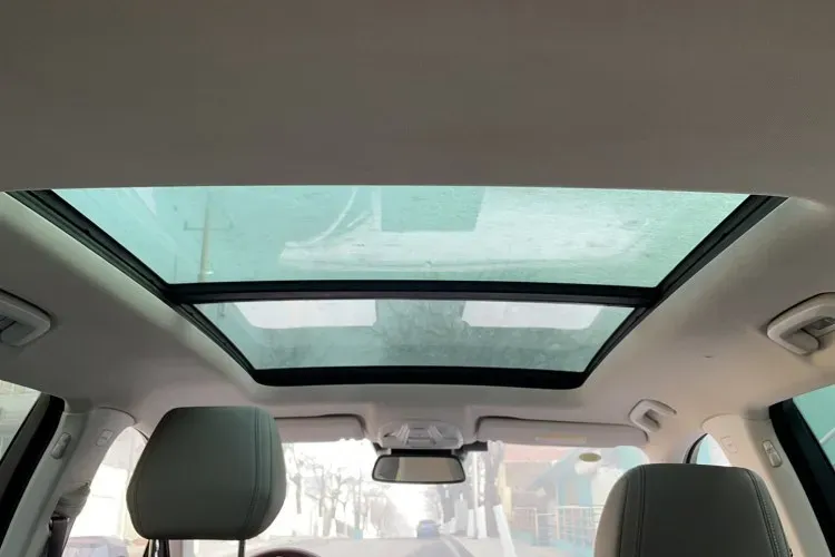 2019 BaoJun RS-5 1.5T 147HP L4 CVT,autocango,china used car exporter,china ev exporter,chinese used car exporter,chinese used ev exporter