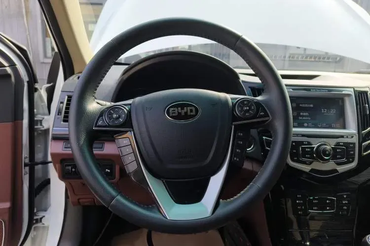 2018 BYD SuRui 1.5L 109HP L4 5MT,autocango,china used car exporter,china ev exporter,chinese used car exporter,chinese used ev exporter