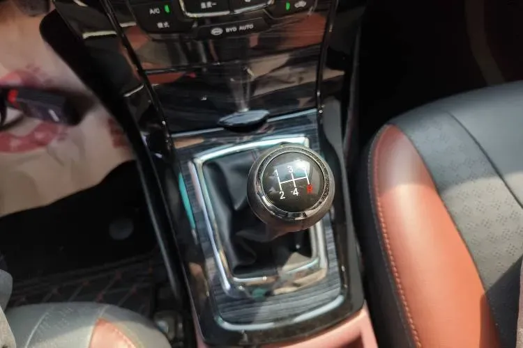 2018 BYD SuRui 1.5L 109HP L4 5MT,autocango,china used car exporter,china ev exporter,chinese used car exporter,chinese used ev exporter