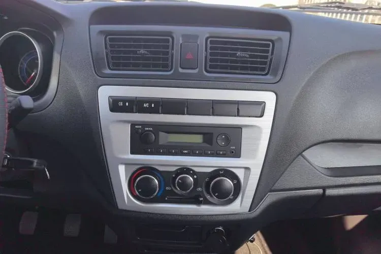 2020 ChangAn Kaicene RuiXing M60 1.5L 116HP L4 5MT,autocango,china used car exporter,china ev exporter,chinese used car exporter,chinese used ev exporter