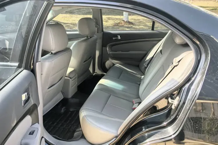 2013 Chevrolet Epica 1.8L 143HP L4 5MT,autocango,china used car exporter,china ev exporter,chinese used car exporter,chinese used ev exporter