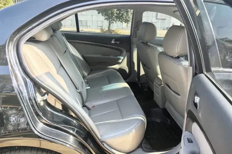 2013 Chevrolet Epica 1.8L 143HP L4 5MT,autocango,china used car exporter,china ev exporter,chinese used car exporter,chinese used ev exporter