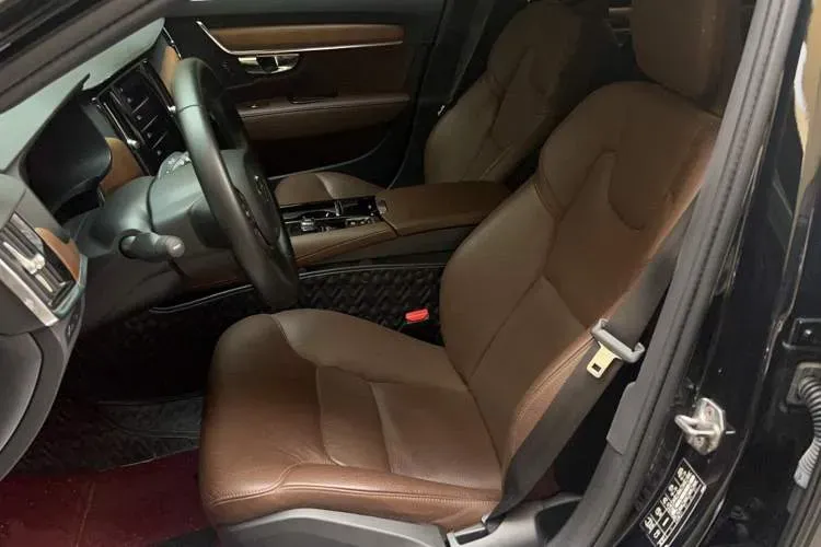 2021 Volvo S90 2.0T 303HP L4 8AT PHEV 11.6KWH,autocango,china used car exporter,china ev exporter,chinese used car exporter,chinese used ev exporter