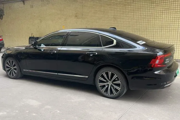 2021 Volvo S90 2.0T 303HP L4 8AT PHEV 11.6KWH,autocango,china used car exporter,china ev exporter,chinese used car exporter,chinese used ev exporter