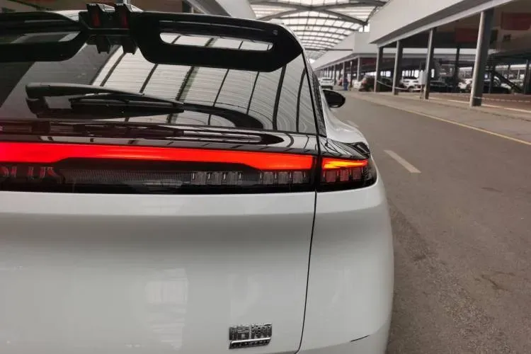 2023 DongFeng Aeolus HaoHan 1.5T 204HP L4 4DHT Hybrid,autocango,china used car exporter,china ev exporter,chinese used car exporter,chinese used ev exporter