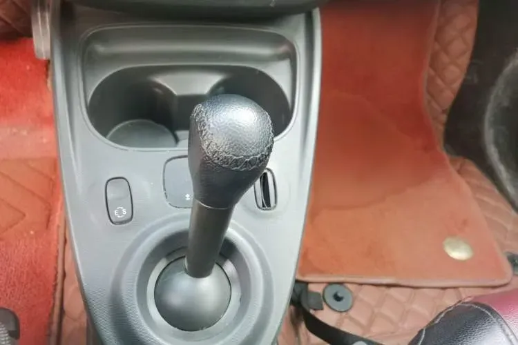 2018 Smart smart fortwo 1.0L 71HP L3 6DCT,autocango,china used car exporter,china ev exporter,chinese used car exporter,chinese used ev exporter