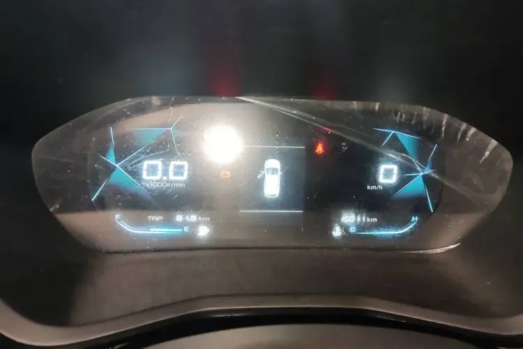 2020 BaoJun RS-3 1.5L 99HP L4 6MT,autocango,china used car exporter,china ev exporter,chinese used car exporter,chinese used ev exporter