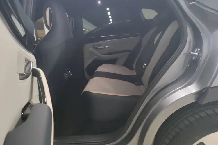 2021 BYD Song Plus 1.5L 110HP L4 E-CVT PHEV 18.3KWH,autocango,china used car exporter,china ev exporter,chinese used car exporter,chinese used ev exporter