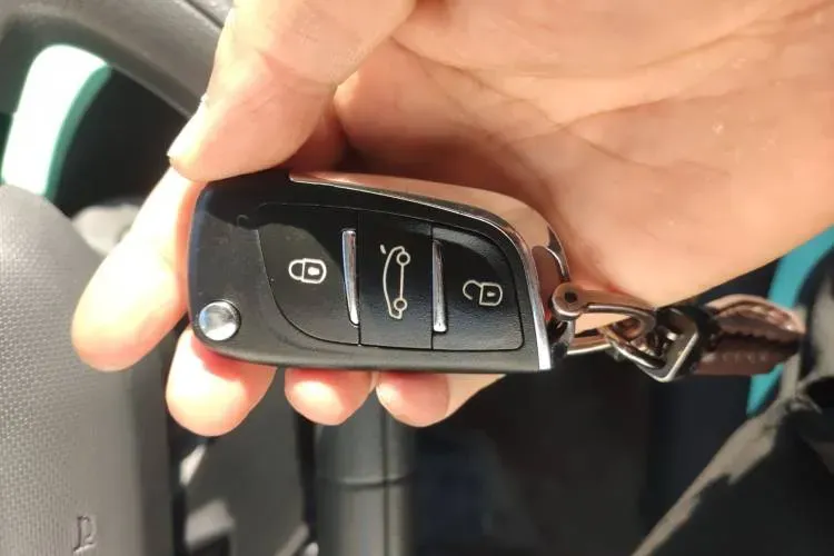 2022 BAW YuanBao BEV 13.6KWH,autocango,china used car exporter,china ev exporter,chinese used car exporter,chinese used ev exporter